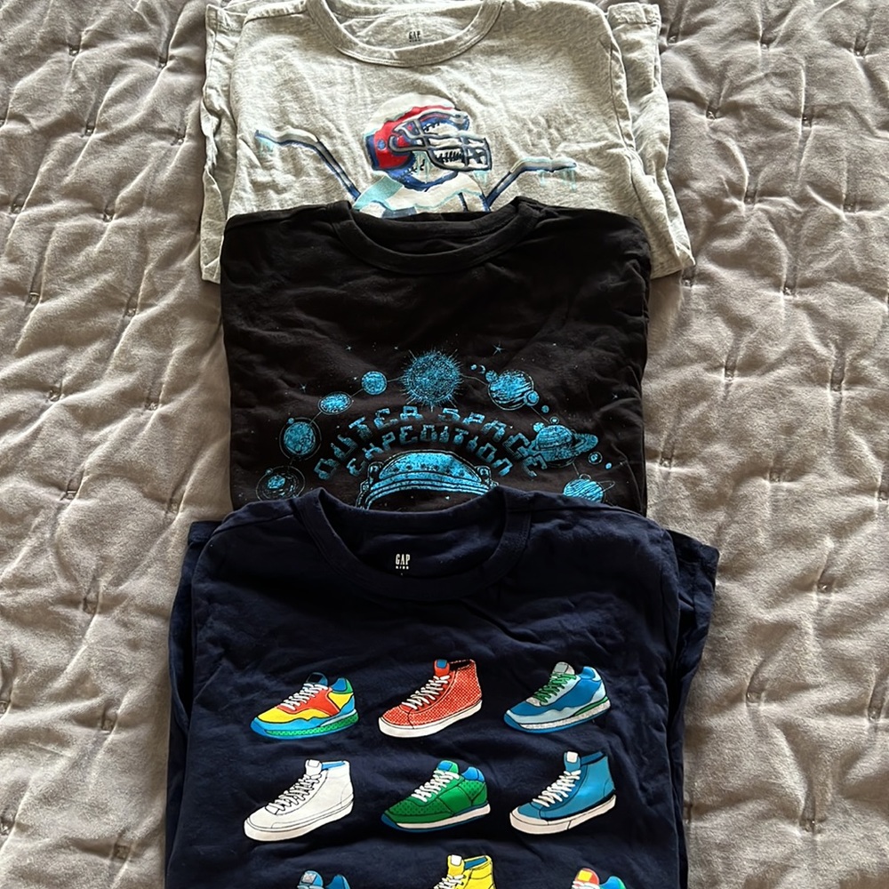 Gap long sleeves tees size large kids